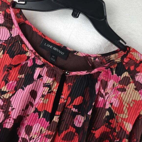 Lane Bryant Vintage Floral Print Feminine Top - Picture 4 of 8